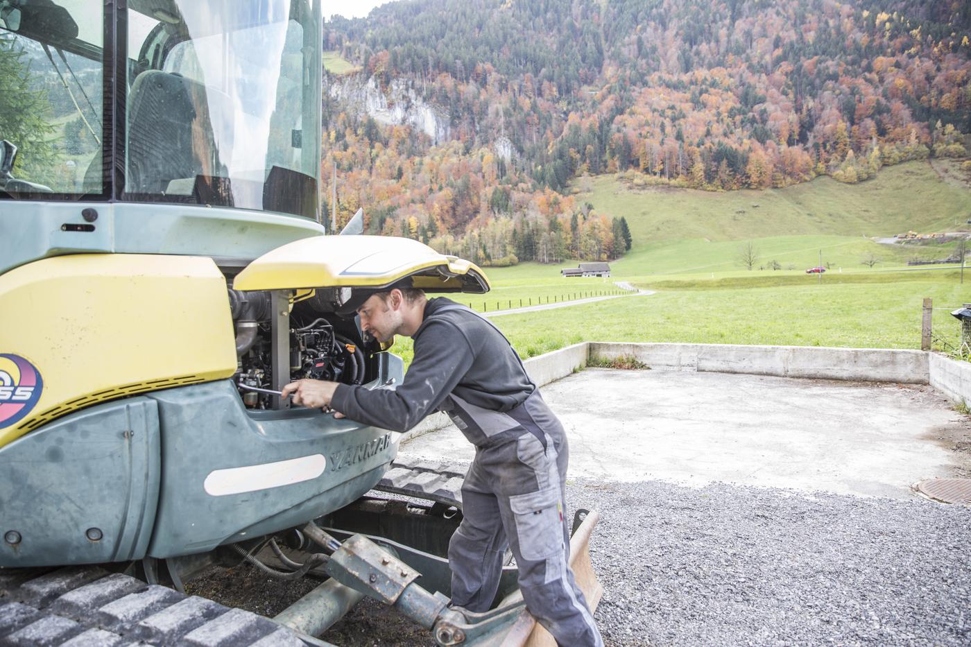 Service und Reparatur Baumaschinen Service und Reparatur von Baumaschinen durch BetschartTech GmbH Muotathal